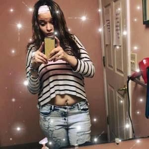 Meet your Posher, Alyssa